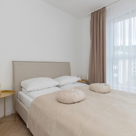 Gdynia Nasypowa Apartments With Parking By Noclegi Renters Zewnętrze zdjęcie