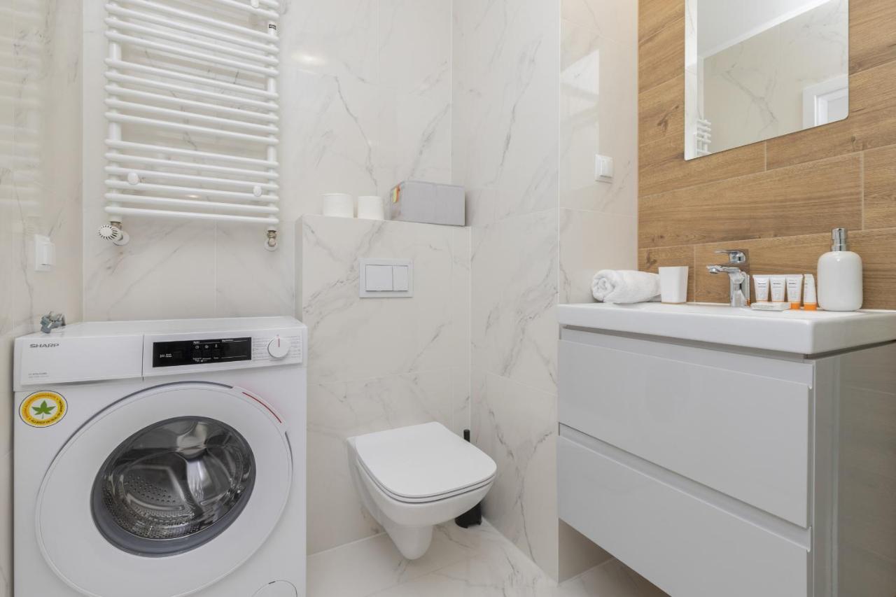 Gdynia Nasypowa Apartments With Parking By Noclegi Renters Zewnętrze zdjęcie