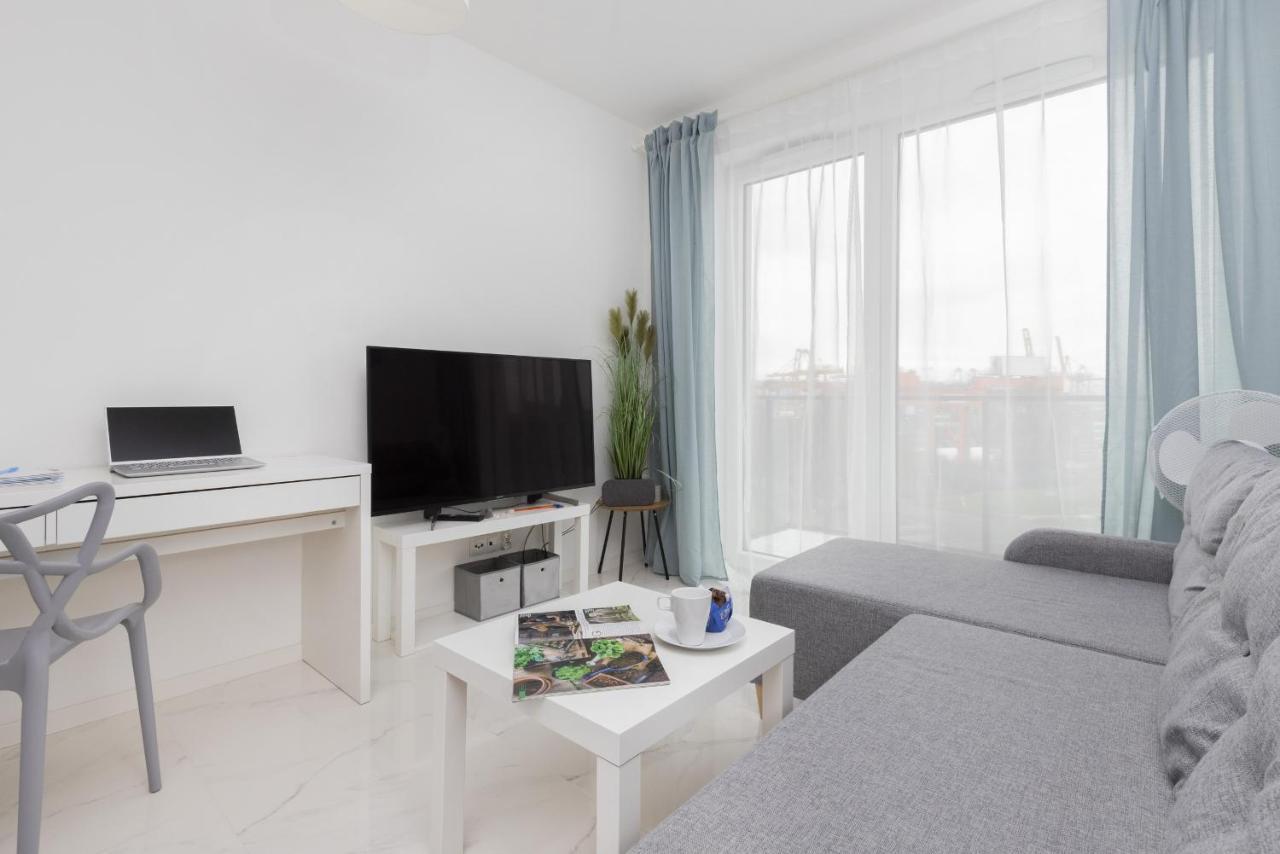 Gdynia Nasypowa Apartments With Parking By Noclegi Renters Zewnętrze zdjęcie