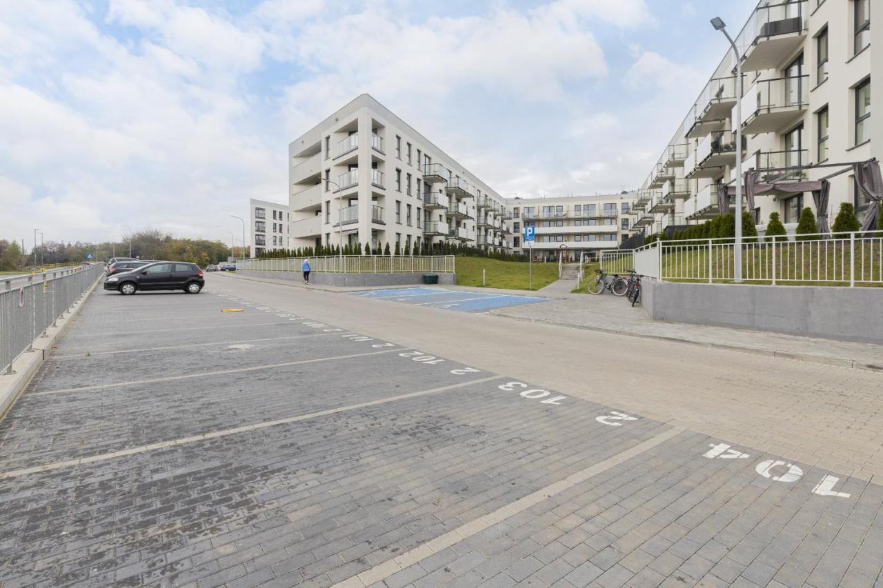 Gdynia Nasypowa Apartments With Parking By Noclegi Renters Zewnętrze zdjęcie