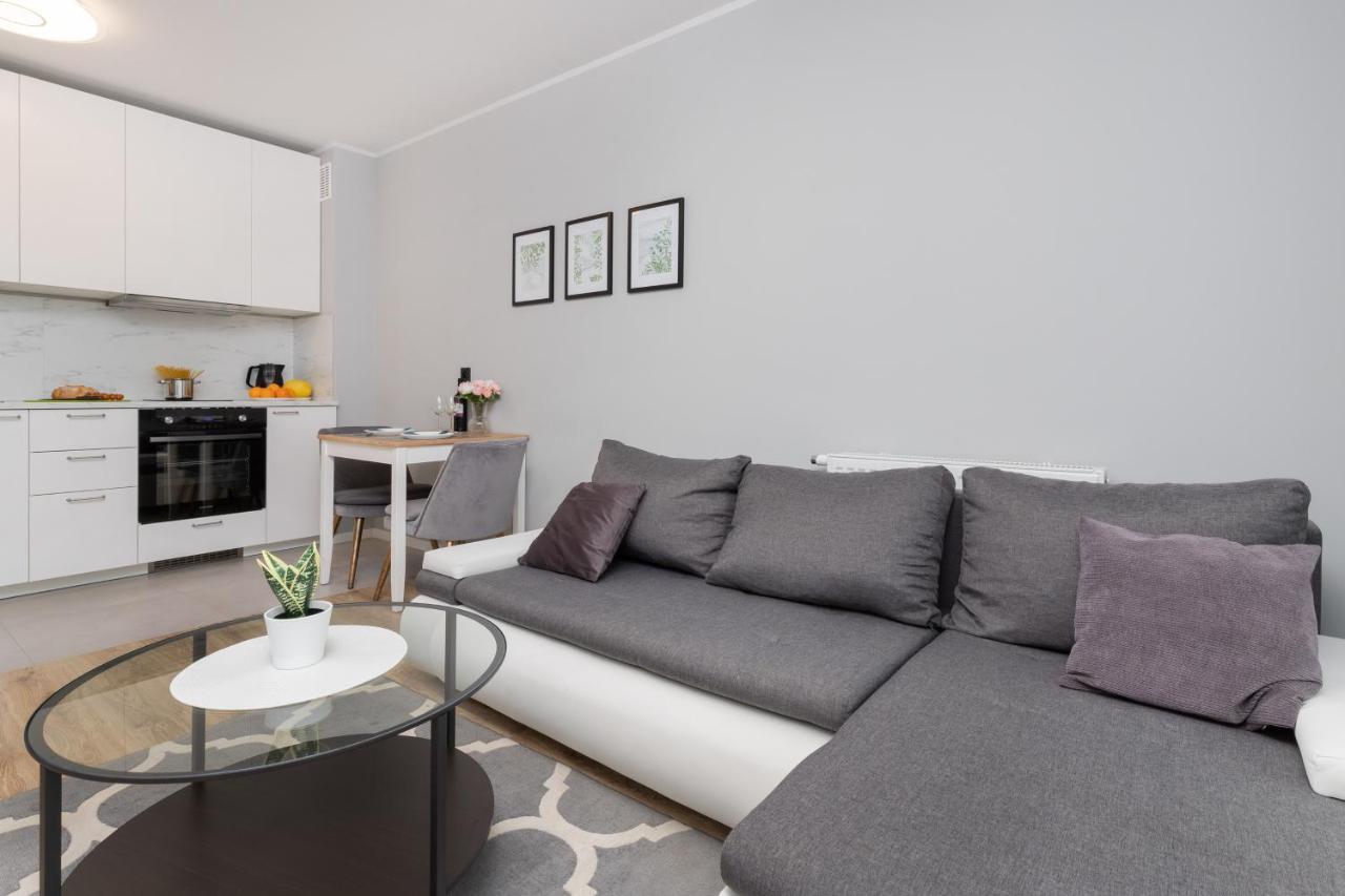 Gdynia Nasypowa Apartments With Parking By Noclegi Renters Zewnętrze zdjęcie